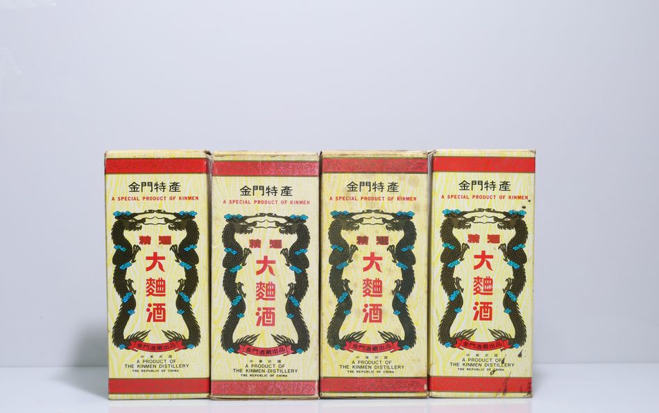 民國70年 圓瓶精選大麯酒