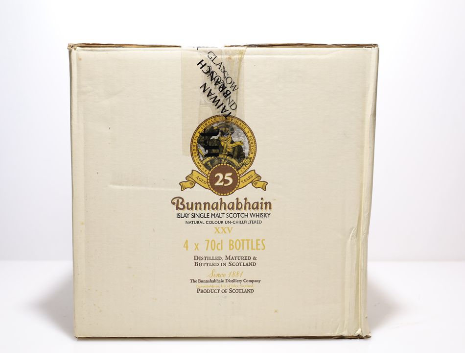 Bunnahabhain 25 Years Old XXV