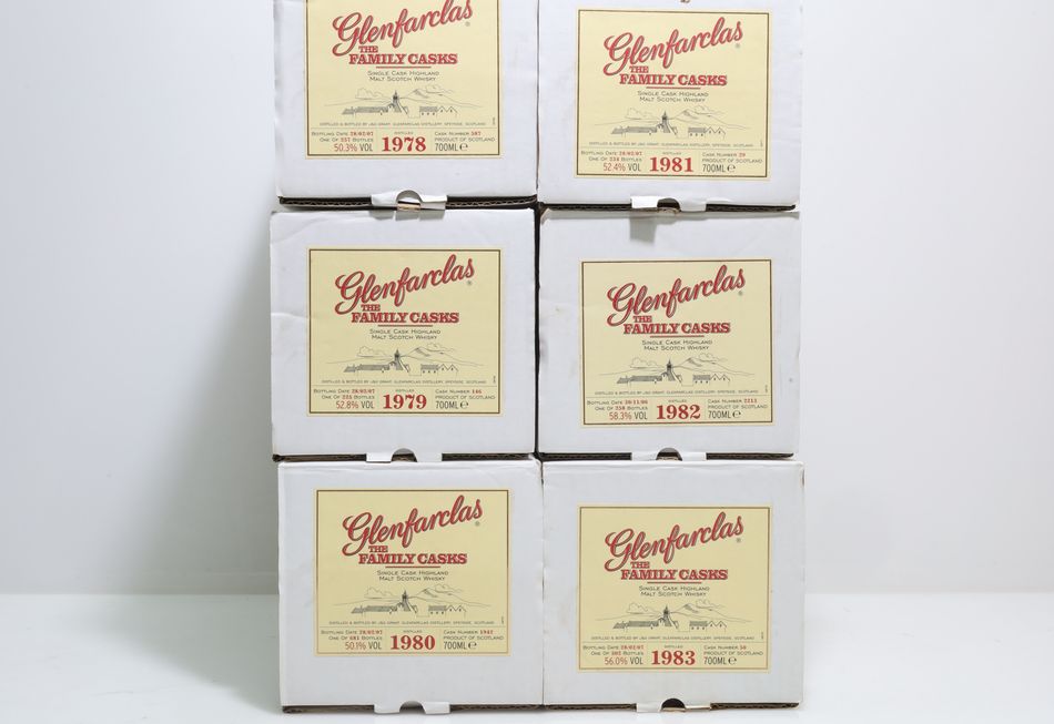 Glenfarclas Family Casks 1952 - 1994 松木盒