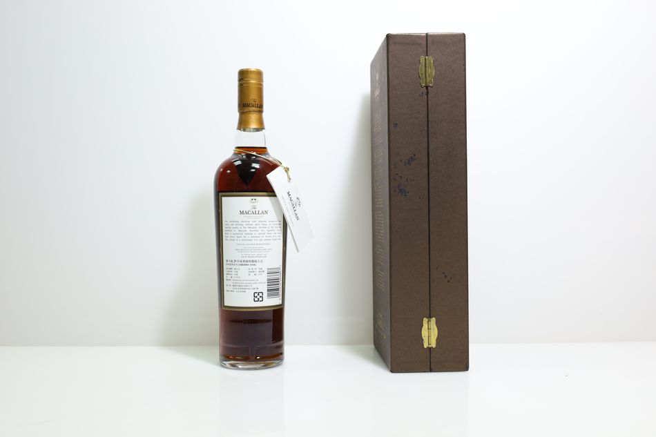 Macallan 25 Years Old Sherry Oak 咖啡色錦盒