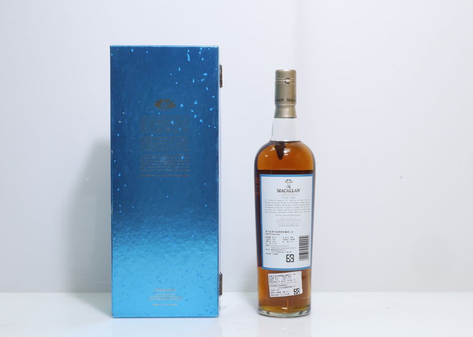 Macallan 30 Years Old Fine Oak