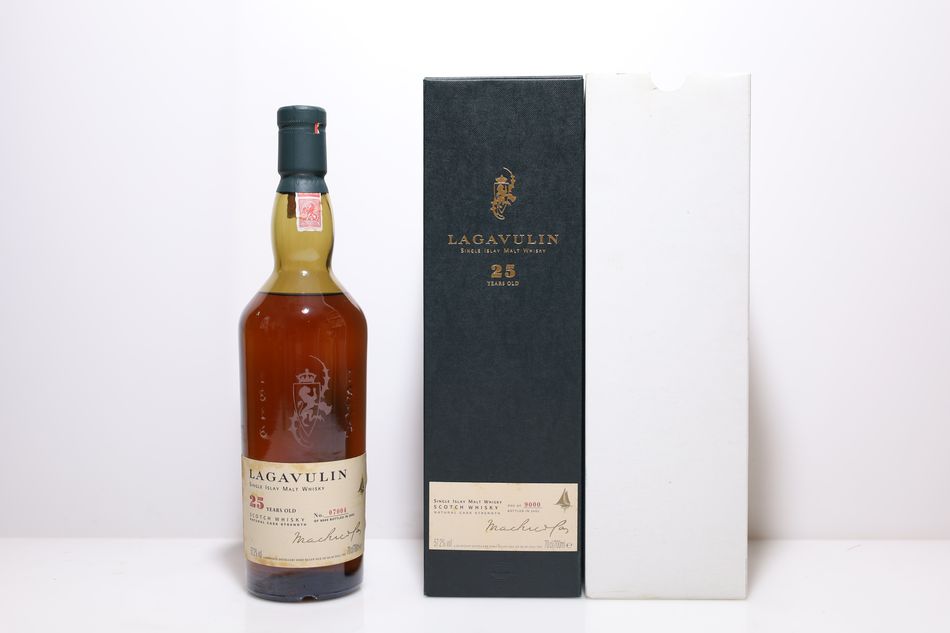 Lagavulin 25 Years Old
