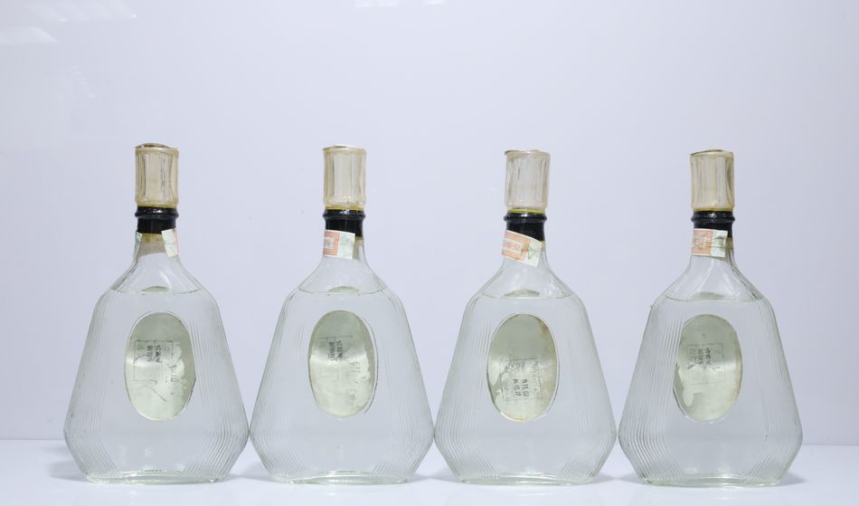 民國79年 紅扁 陳年特級高粱酒