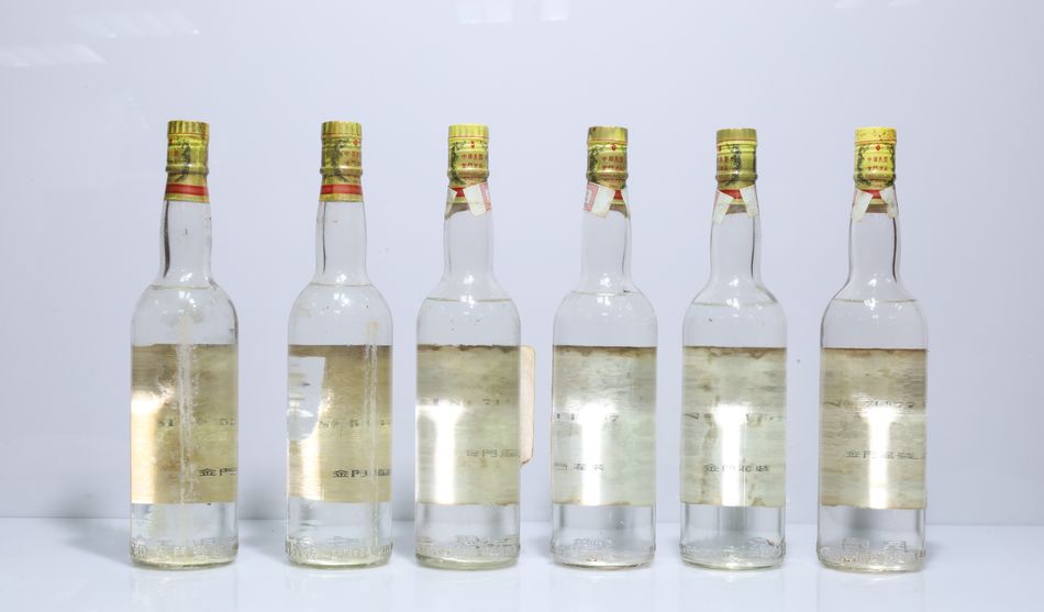 民國81年 白金龍 特級高粱酒