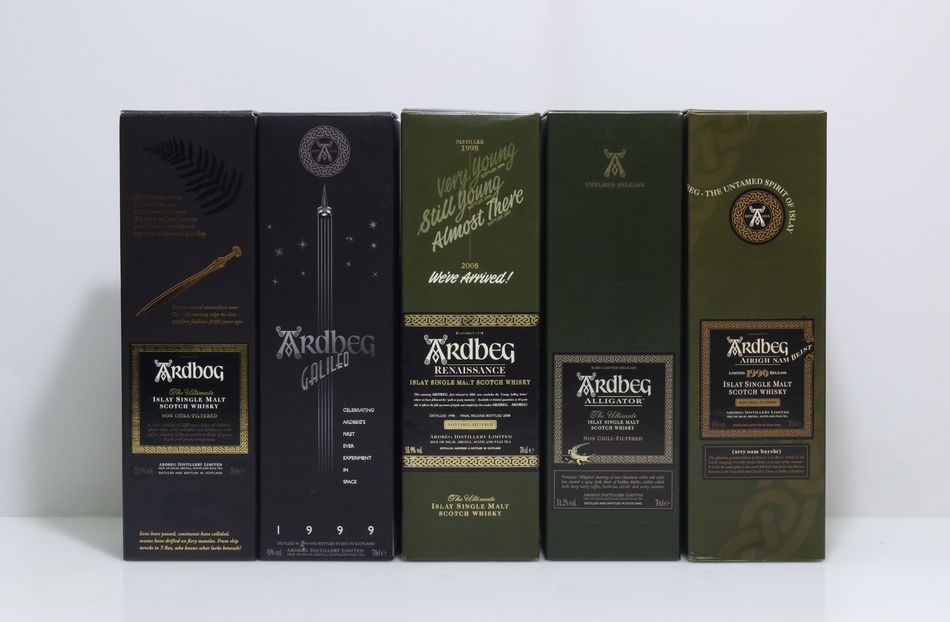 Ardbeg Alligator Limited Release/Ardbeg 1990 Airigh Nam Beist L6/Ardbeg 1998 Renaissance/Ardbeg 1999 Galileo/Ardbeg Ardbog/Ardbeg Dark Cove Committee Release