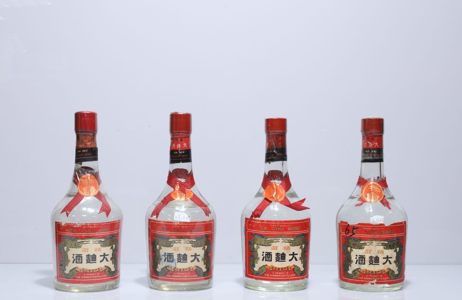 民國64年 圓瓶精選大麯酒/民國65年 圓瓶精選大麯酒/民國66年 圓瓶精選大麯酒