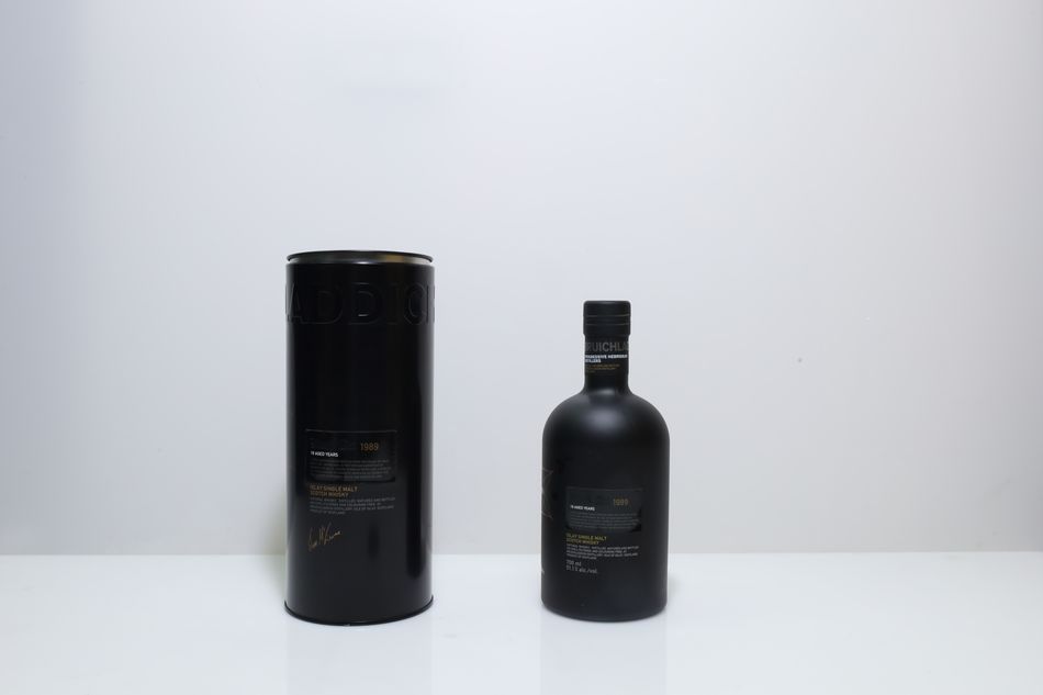 Bruichladdich 1989 19 Years Old Black Art