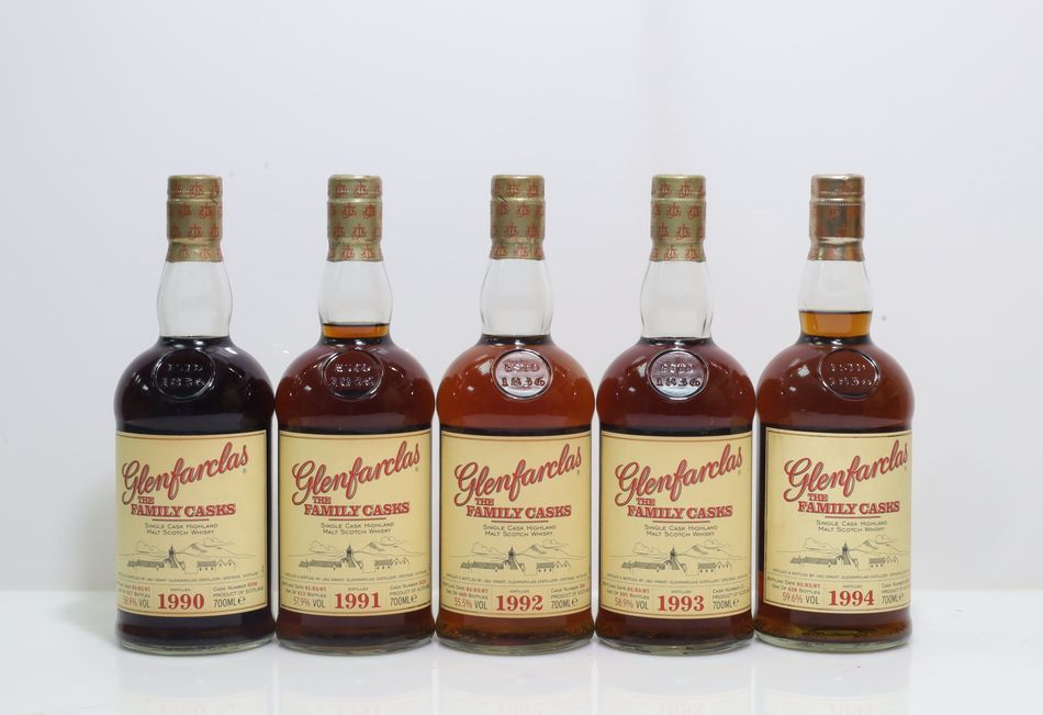 Glenfarclas Family Casks 1952 - 1994 松木盒