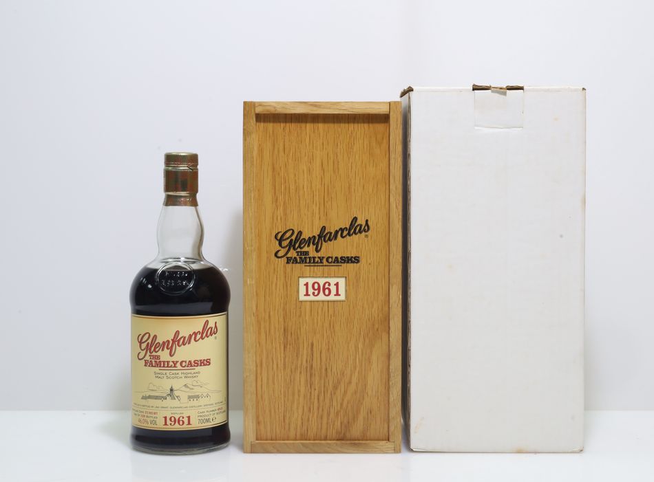 Glenfarclas Family Casks 1961 第一版 松木盒