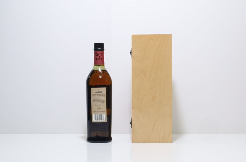 Glenfiddich 1964 44 Years Old Rare Collection