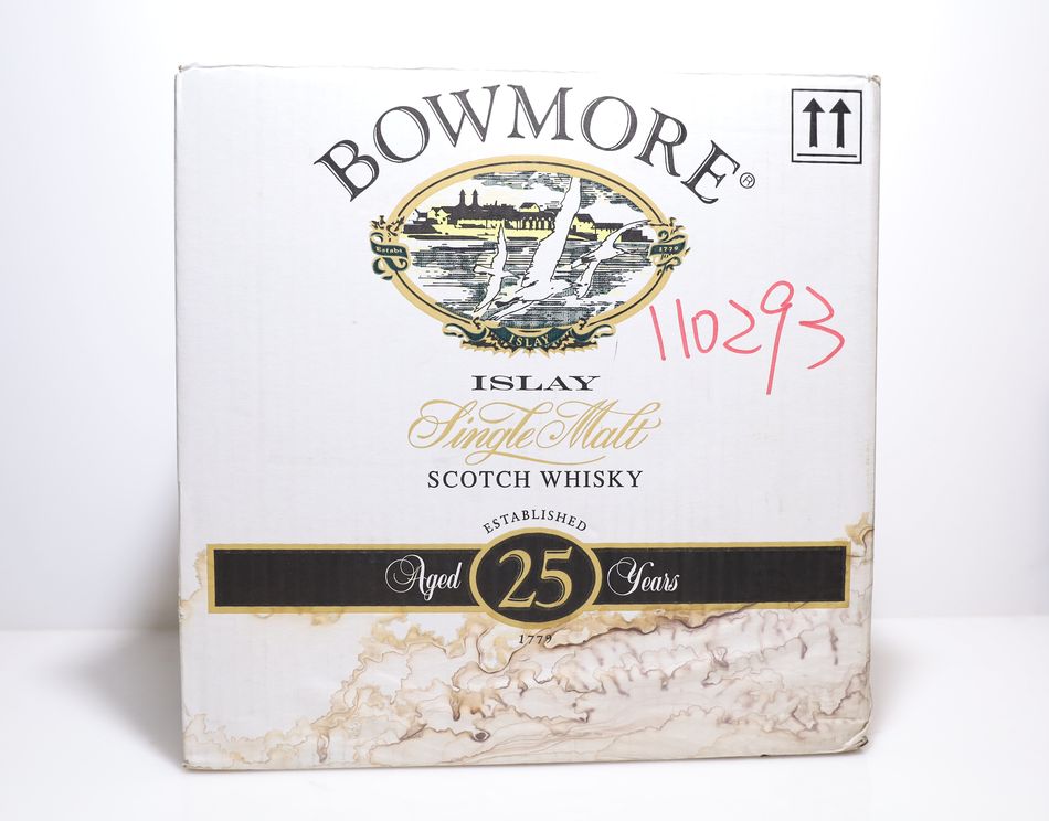 Bowmore 25 Years Old