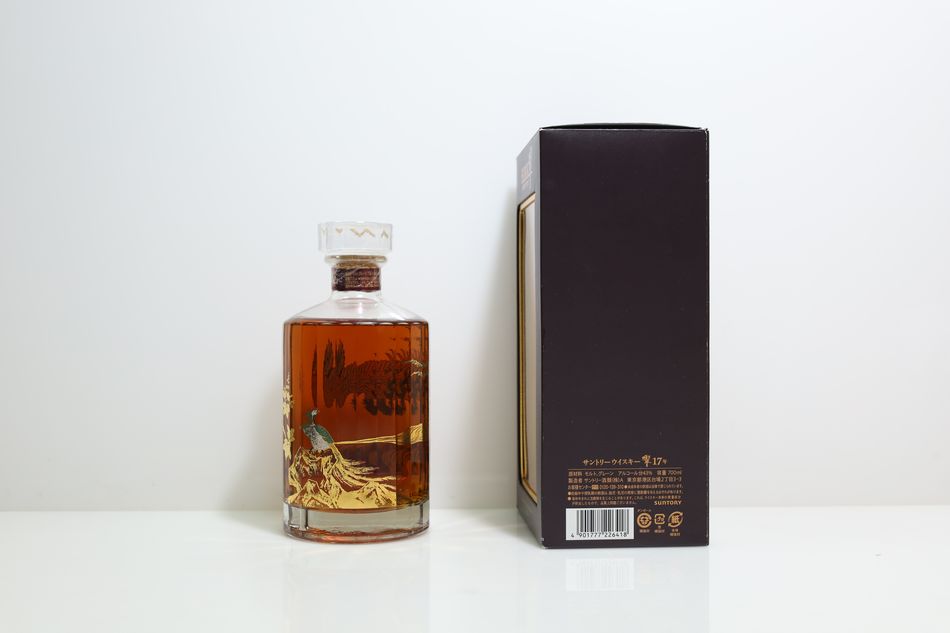 響 Hibiki 17年 意匠ボトル 鳳凰